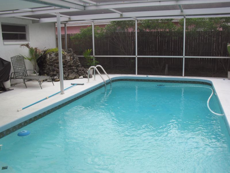 Pool Cage Repair